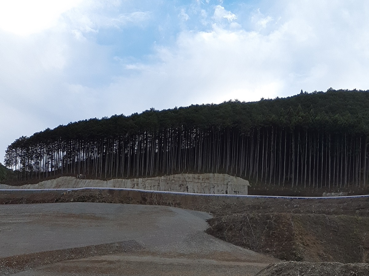 南摩ダム建設に伴う擁壁工事で「ダブルウォール」「チサンウォール」「LXウォール」を施工