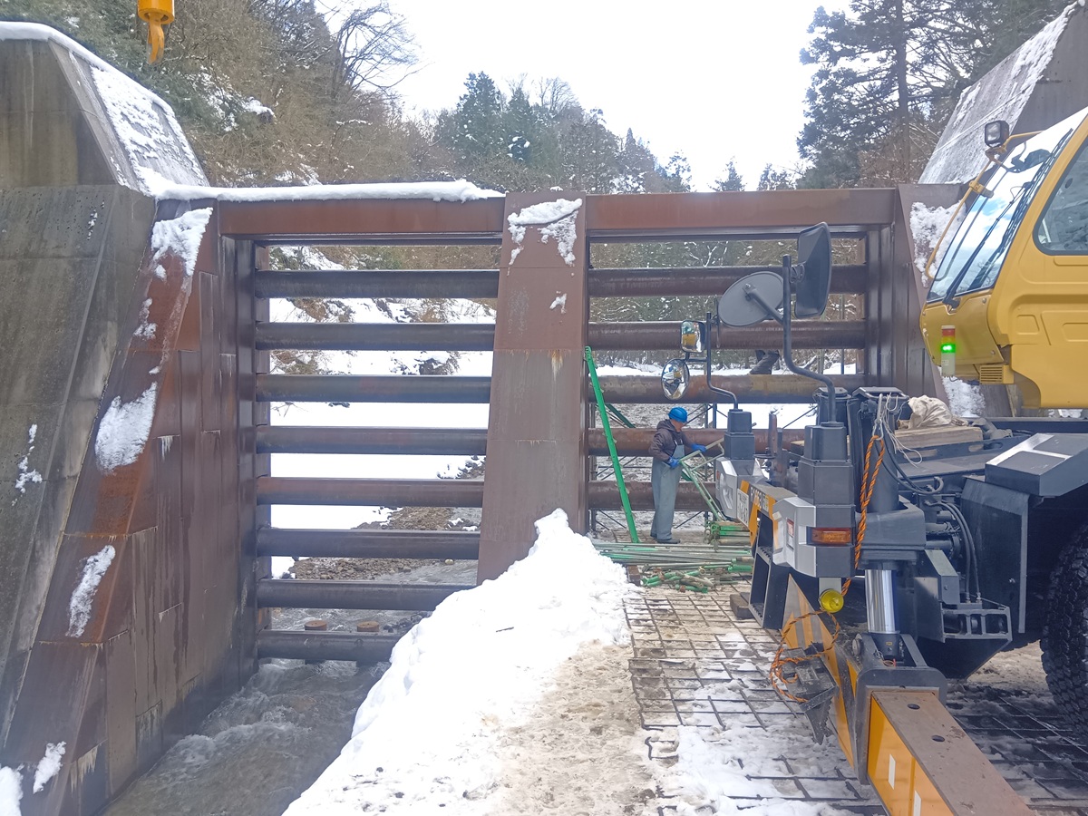 HBBO+型機能部材再設置完了