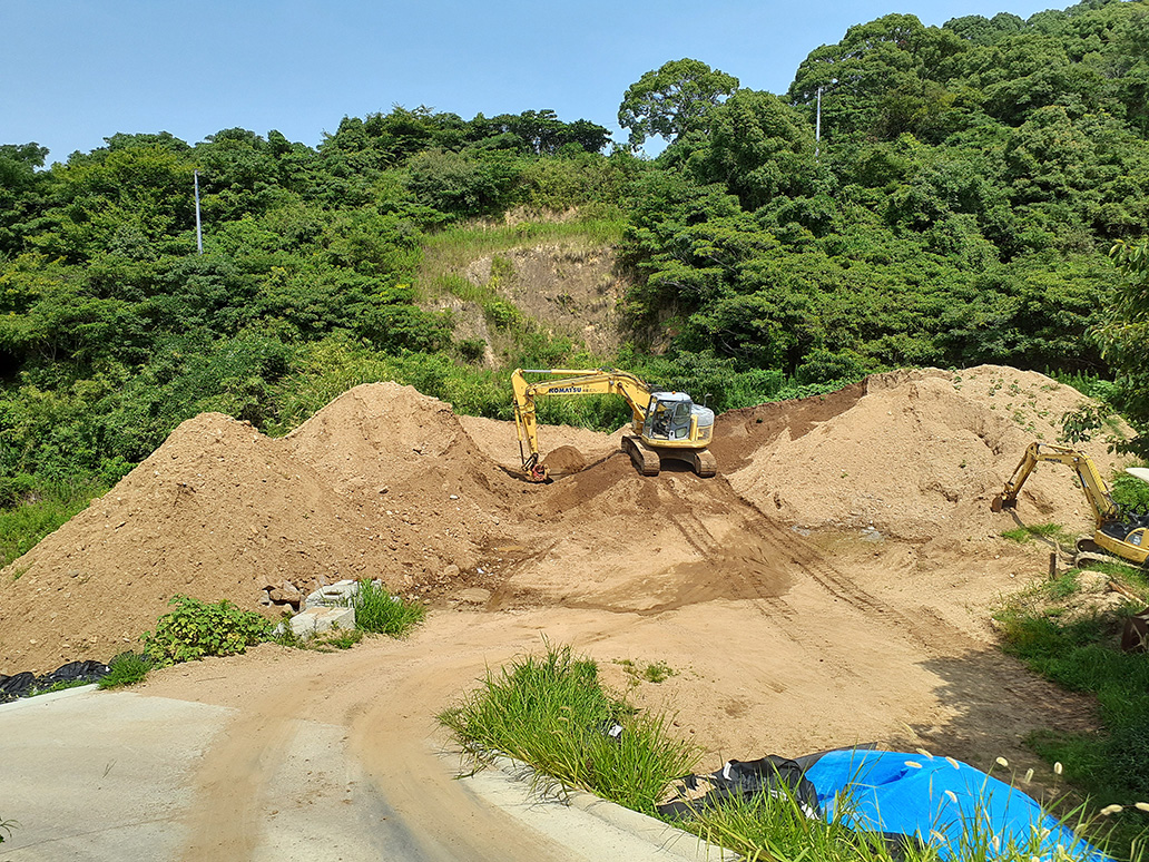 建設発生土の仮置場事例