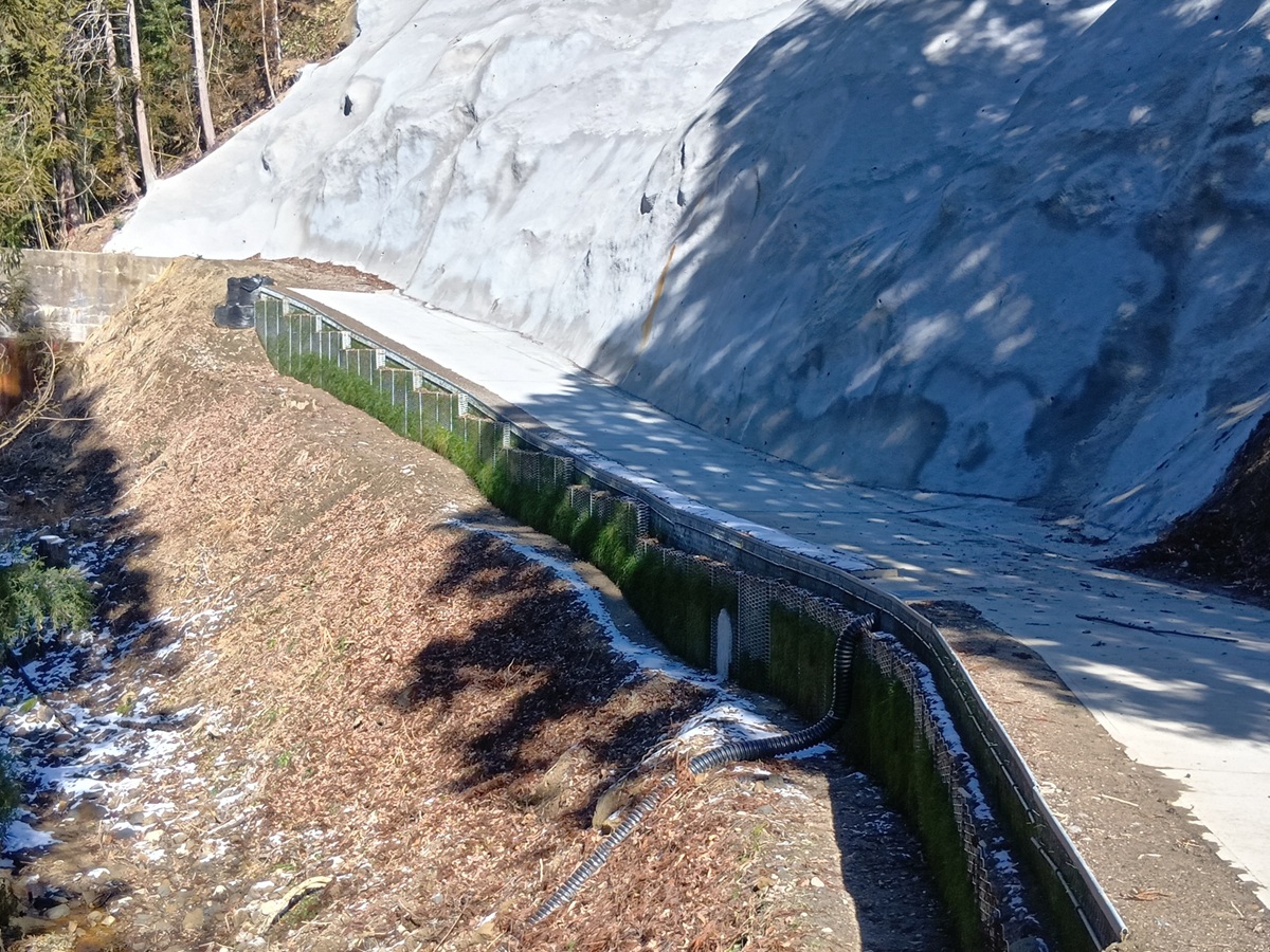 LXウォール完成