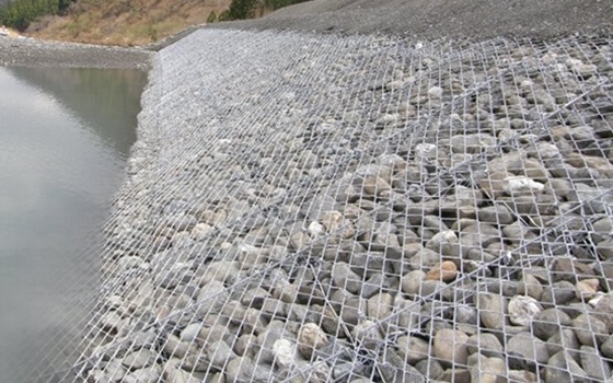 護床工|マットギャビオン 砂防床固工事例